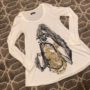 Lauren Moshi girl with camera shirt